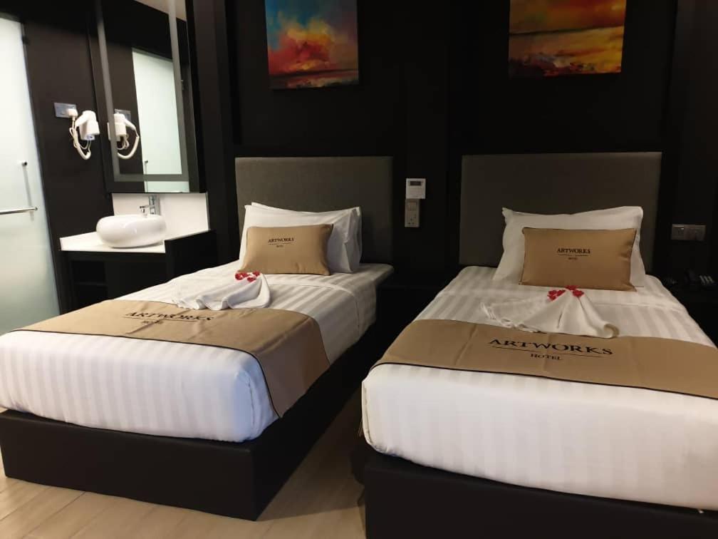 Artworks Hotel Ipoh Exteriör bild