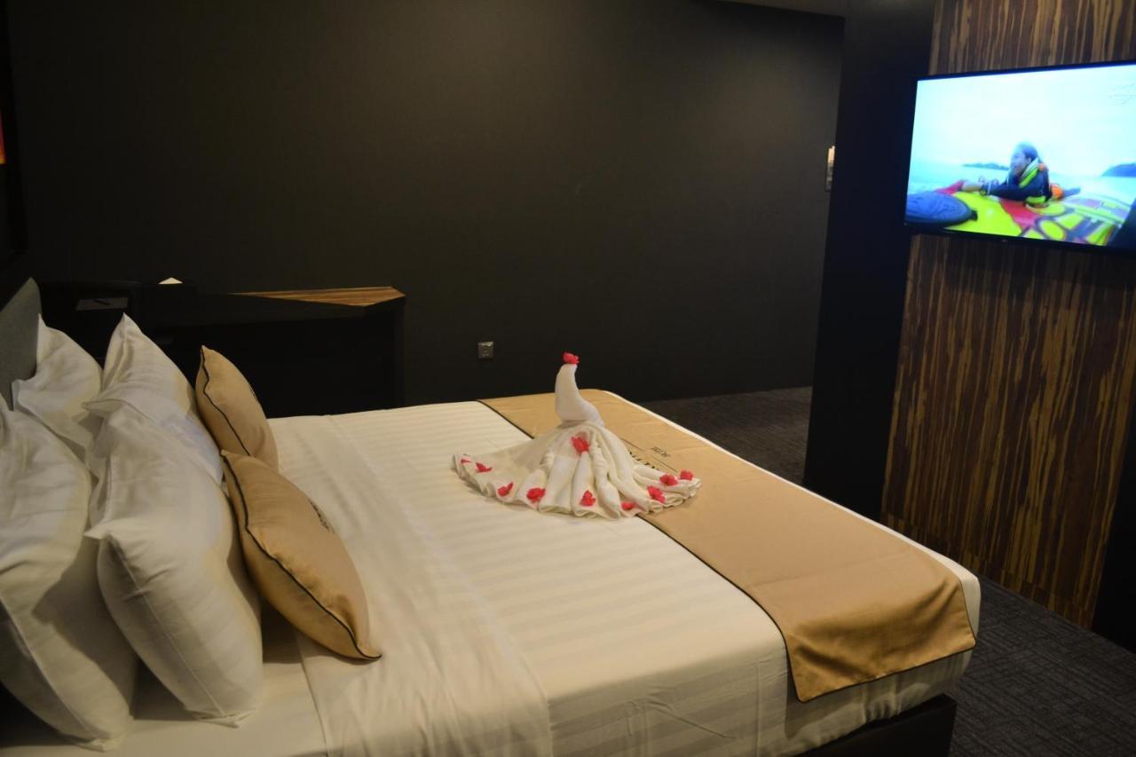 Artworks Hotel Ipoh Exteriör bild