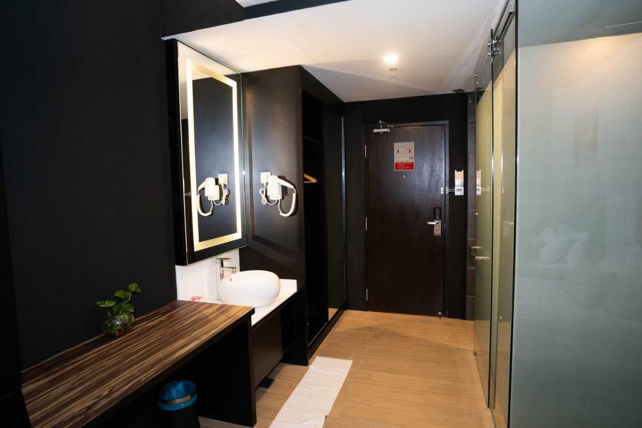 Artworks Hotel Ipoh Exteriör bild