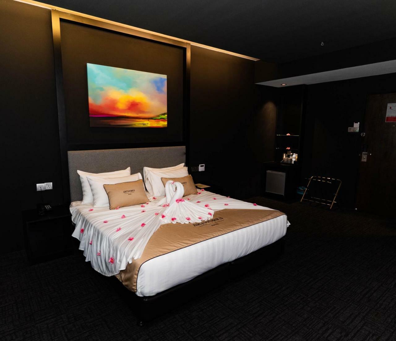 Artworks Hotel Ipoh Exteriör bild