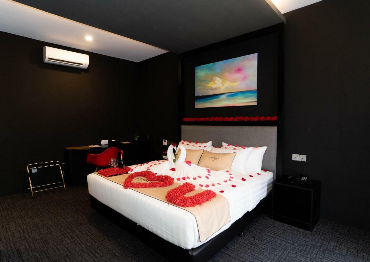 Artworks Hotel Ipoh Exteriör bild